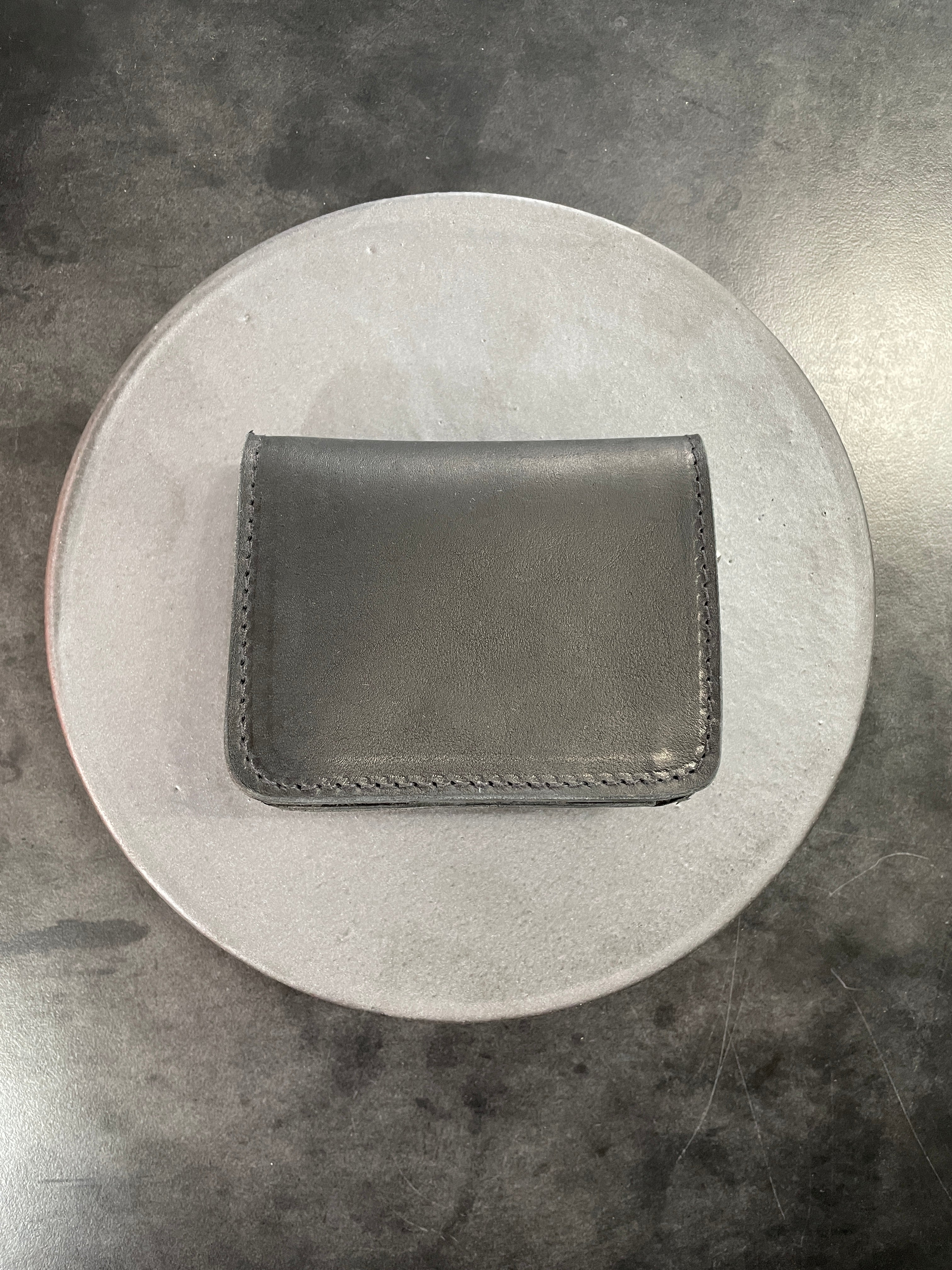 guidi 二つ折り財布　ウォレットGUIDI C8 ZIPPED WALLET GUIDI - 【C8】レザー ウォレット / ZIPPED WALLET / カーキ