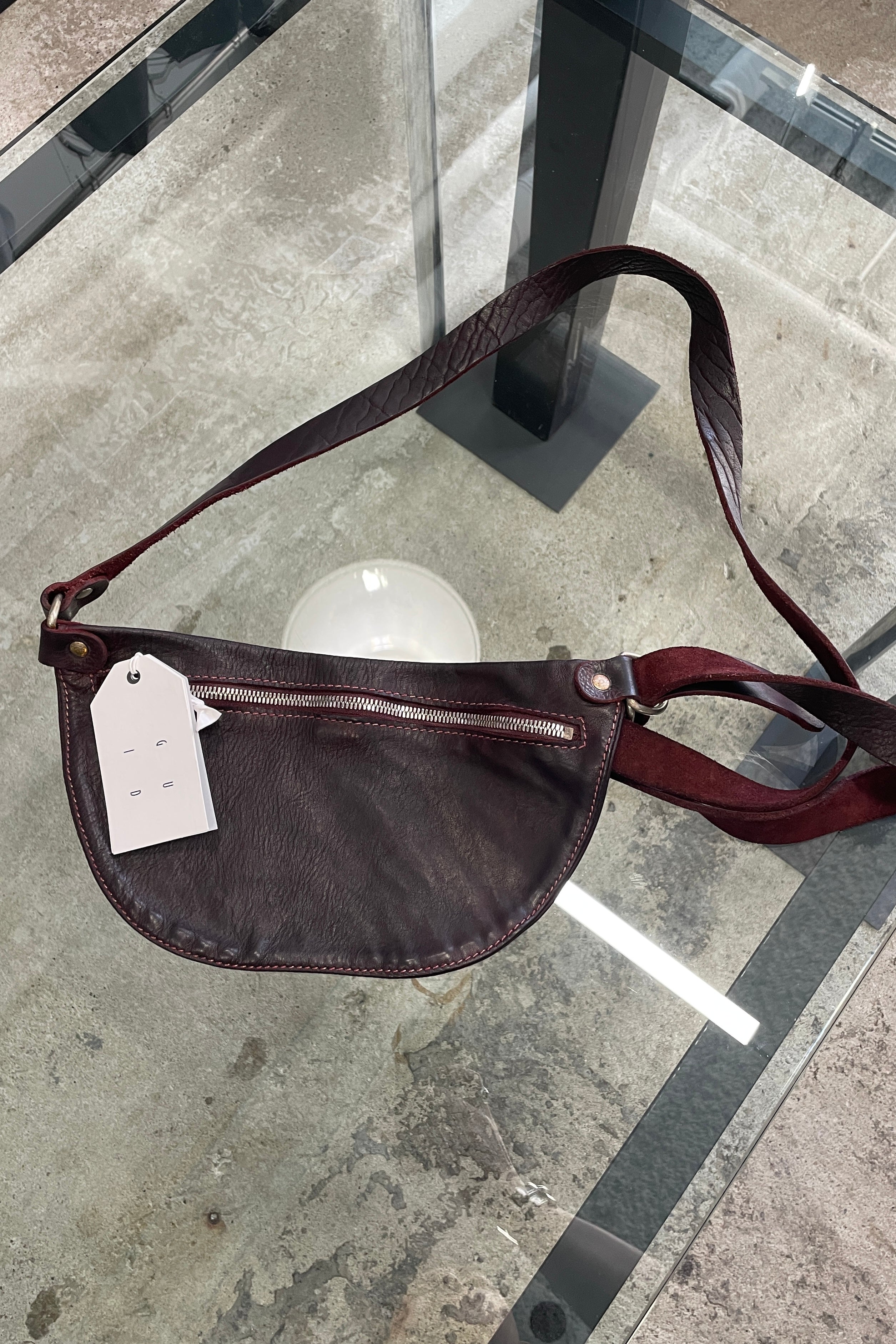 GUIDI : Q100 SOFT HORSE FULL GRAIN BELT BAG – prasthana sendagaya