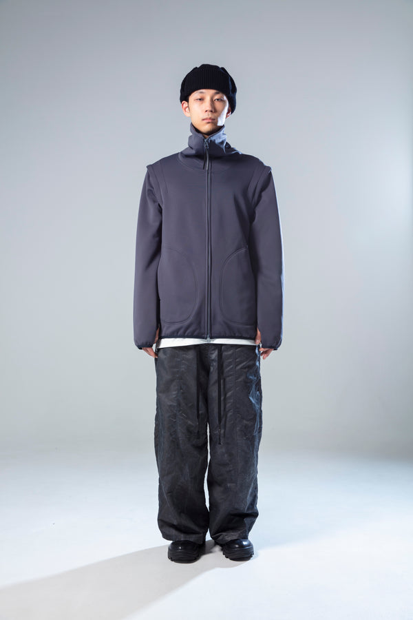 prasthana : detachable sleeve high neck blouson