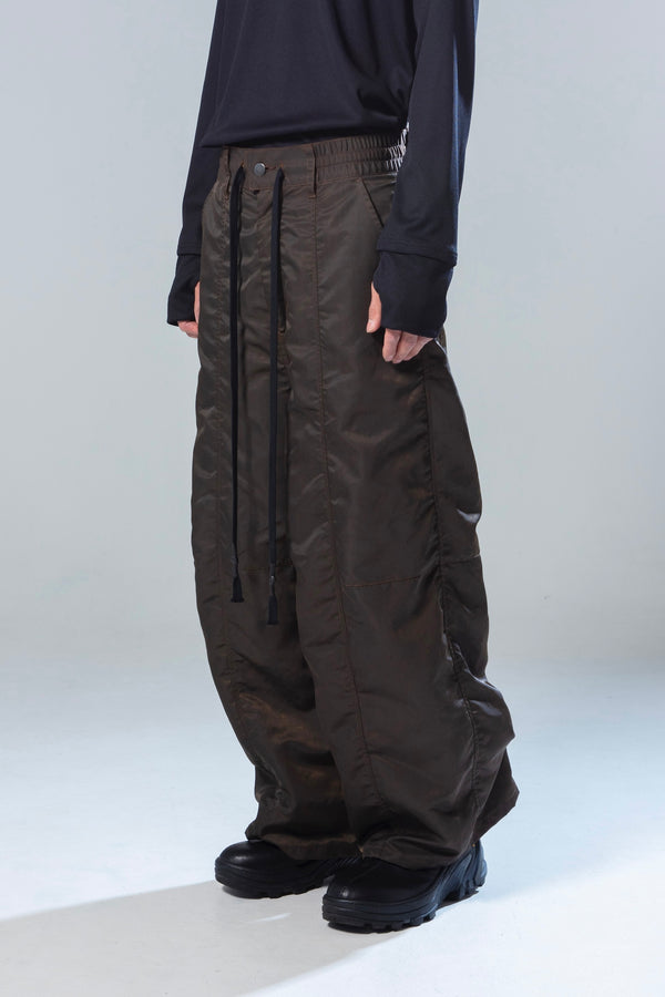 prasthana : pigment nylon knee tuck baggy