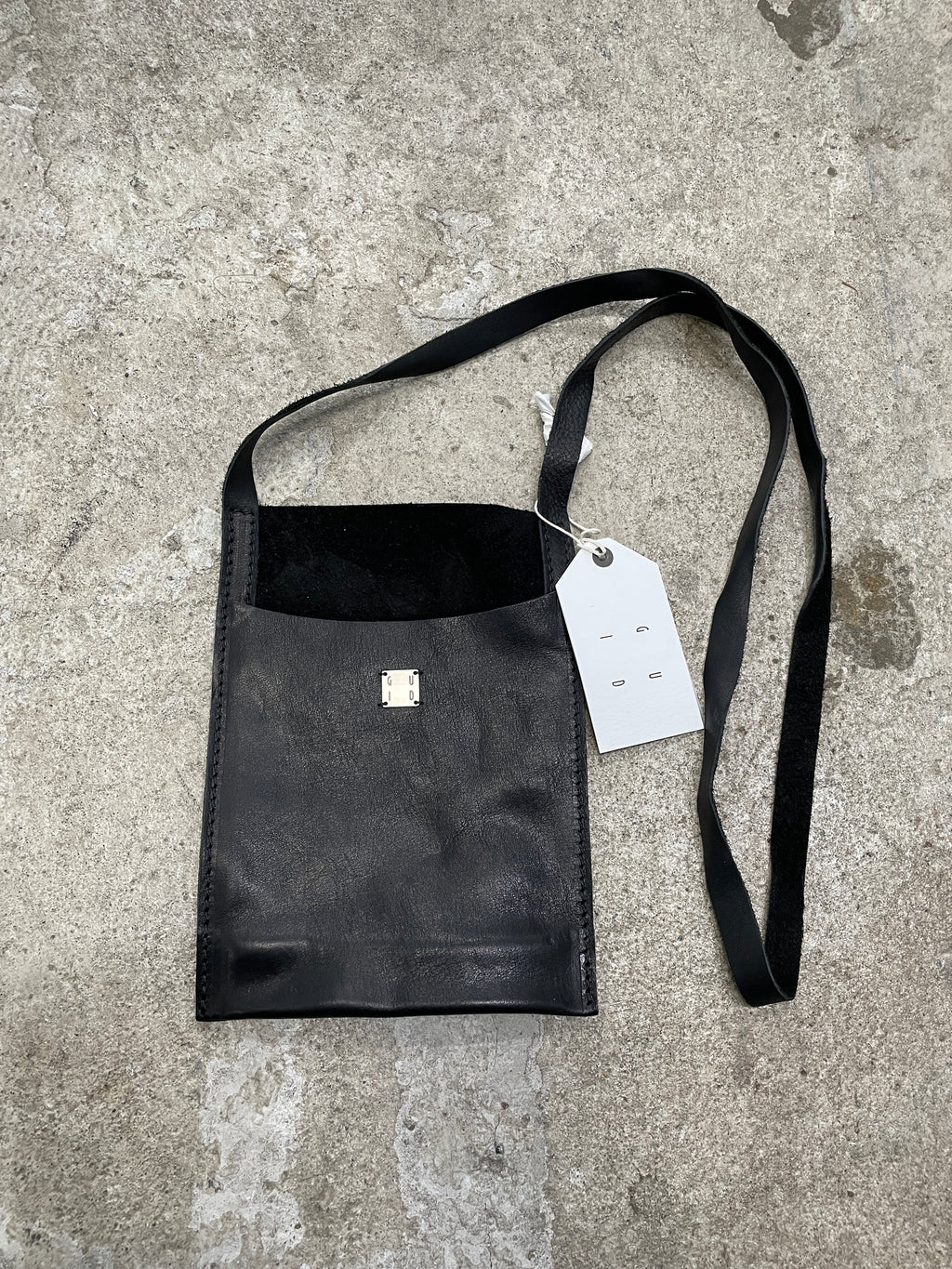 GUIDI / PKT1 レザーショルダー　パスポートバッグ GUIDI / PKT1 レザーショルダー パスポートバッグ