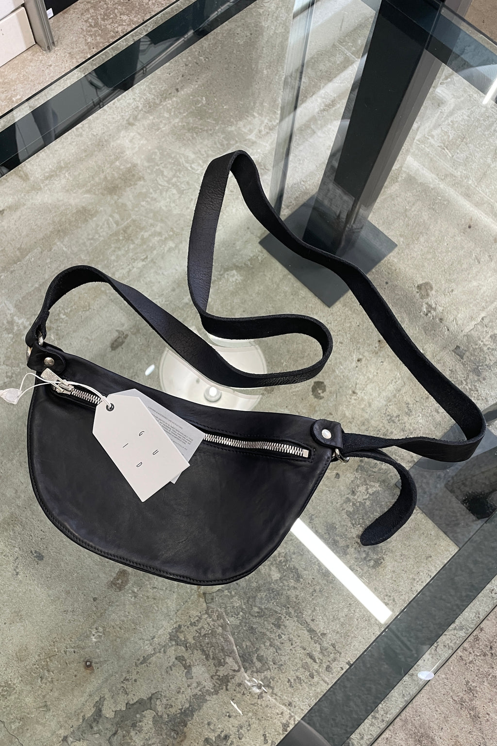 GUIDI : Q100 SOFT HORSE FULL GRAIN BELT BAG – prasthana sendagaya